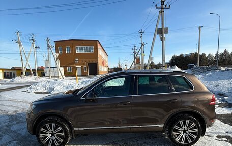 Volkswagen Touareg III, 2011 год, 1 900 000 рублей, 3 фотография