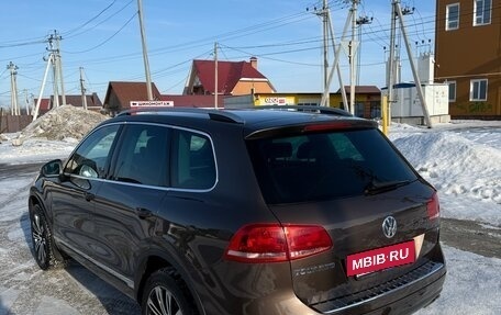 Volkswagen Touareg III, 2011 год, 1 900 000 рублей, 4 фотография