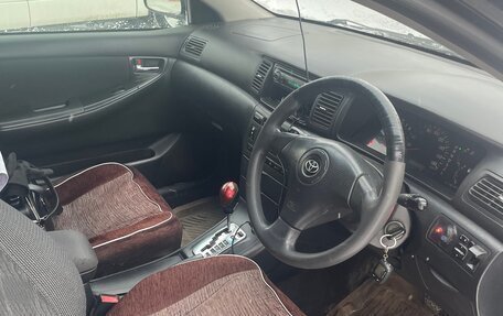 Toyota Corolla, 2001 год, 590 000 рублей, 4 фотография