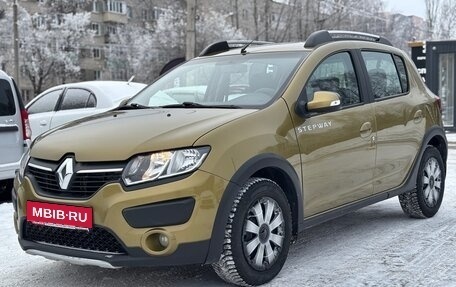 Renault Sandero II рестайлинг, 2015 год, 849 000 рублей, 1 фотография