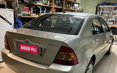 Toyota Corolla, 2005 год, 700 000 рублей, 3 фотография