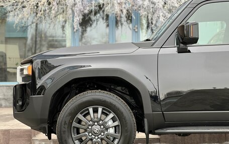 Toyota Land Cruiser Prado, 2024 год, 9 290 000 рублей, 34 фотография