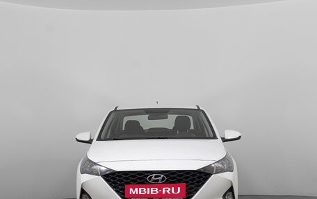 Hyundai Solaris II рестайлинг, 2021 год, 1 519 000 рублей, 2 фотография