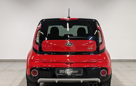 KIA Soul II рестайлинг, 2017 год, 1 799 000 рублей, 6 фотография