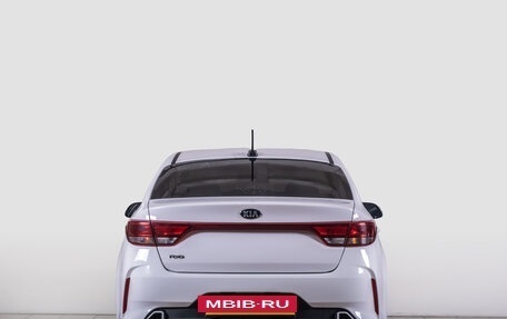 KIA Rio IV, 2021 год, 1 599 000 рублей, 4 фотография