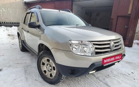 Renault Duster I рестайлинг, 2014 год, 950 000 рублей, 1 фотография