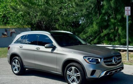 Mercedes-Benz GLC, 2022 год, 3 895 000 рублей, 2 фотография