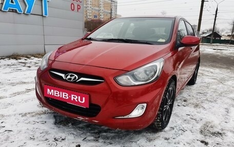 Hyundai Solaris II рестайлинг, 2011 год, 760 000 рублей, 5 фотография