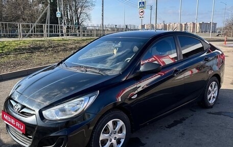 Hyundai Solaris II рестайлинг, 2012 год, 790 000 рублей, 2 фотография