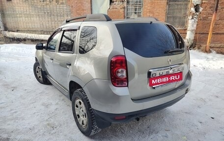 Renault Duster I рестайлинг, 2014 год, 950 000 рублей, 4 фотография