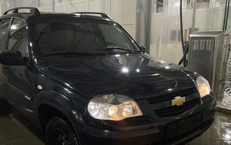 Chevrolet Niva I рестайлинг, 2011 год, 880 000 рублей, 1 фотография