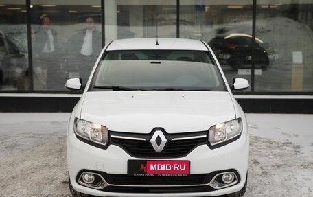 Renault Logan II, 2018 год, 860 000 рублей, 3 фотография