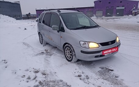 Toyota Corolla Spacio II, 1997 год, 380 000 рублей, 7 фотография