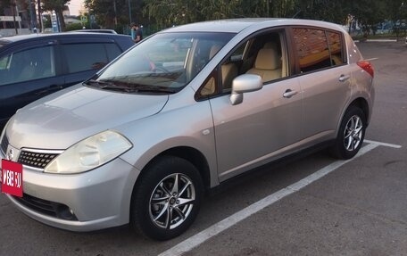 Nissan Tiida, 2005 год, 700 000 рублей, 2 фотография