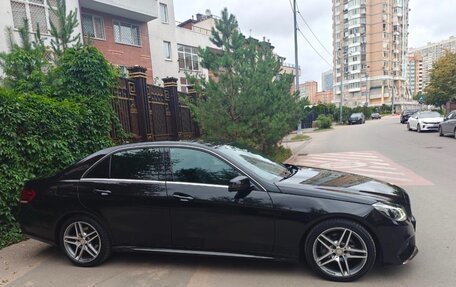 Mercedes-Benz E-Класс, 2015 год, 2 800 000 рублей, 3 фотография