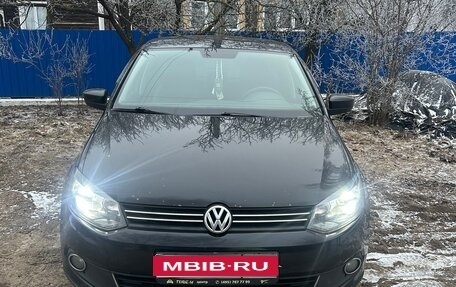 Volkswagen Polo VI (EU Market), 2011 год, 635 000 рублей, 1 фотография