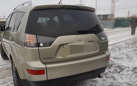 Mitsubishi Outlander III рестайлинг 3, 2008 год, 950 000 рублей, 8 фотография