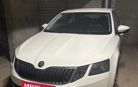 Skoda Octavia, 2017 год, 1 000 000 рублей, 7 фотография