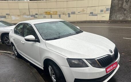 Skoda Octavia, 2017 год, 1 000 000 рублей, 16 фотография