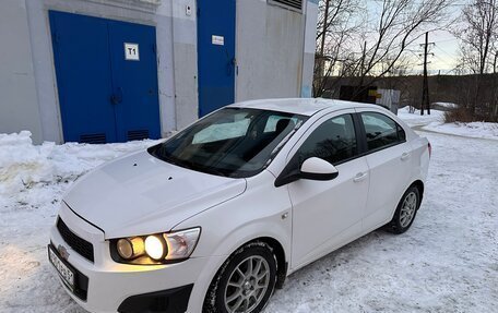 Chevrolet Aveo III, 2013 год, 660 000 рублей, 2 фотография