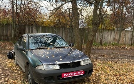 Mitsubishi Carisma I, 1998 год, 120 000 рублей, 4 фотография