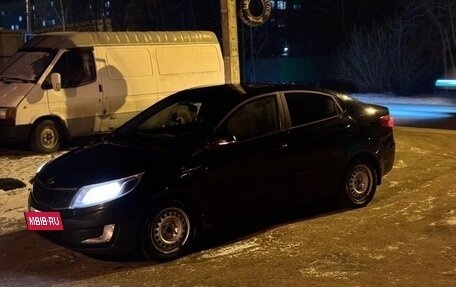 KIA Rio III рестайлинг, 2012 год, 750 000 рублей, 3 фотография