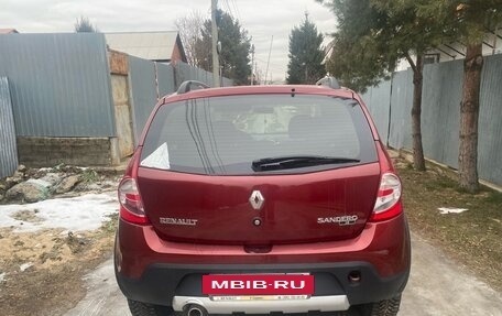 Renault Sandero I, 2013 год, 890 000 рублей, 4 фотография