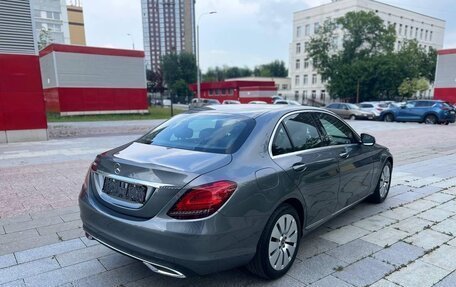 Mercedes-Benz C-Класс, 2019 год, 3 300 000 рублей, 31 фотография