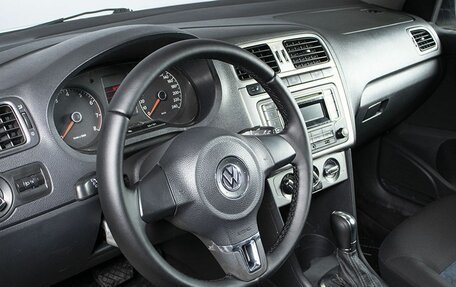 Volkswagen Polo VI (EU Market), 2013 год, 648 422 рублей, 4 фотография