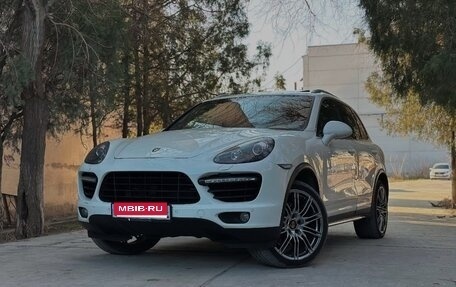 Porsche Cayenne III, 2011 год, 1 800 000 рублей, 3 фотография