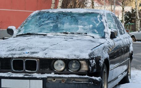 BMW 5 серия, 1992 год, 320 000 рублей, 8 фотография