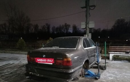 BMW 5 серия, 1992 год, 320 000 рублей, 25 фотография