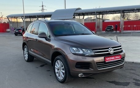 Volkswagen Touareg III, 2011 год, 2 350 000 рублей, 1 фотография