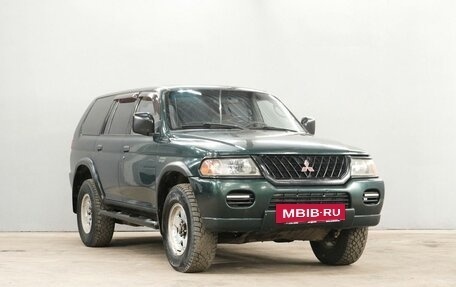 Mitsubishi Montero Sport, 2001 год, 652 000 рублей, 3 фотография