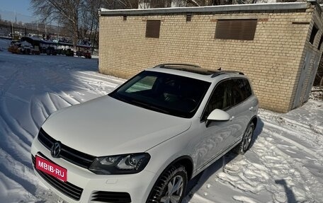 Volkswagen Touareg III, 2013 год, 2 800 000 рублей, 1 фотография