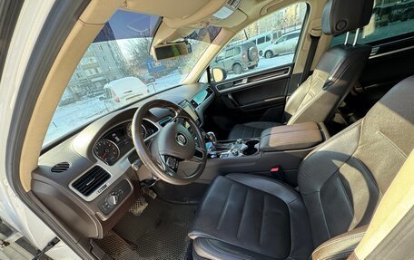 Volkswagen Touareg III, 2013 год, 2 800 000 рублей, 10 фотография