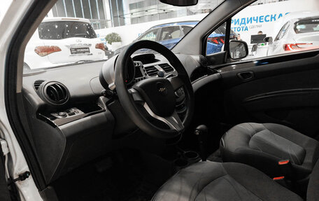 Chevrolet Spark III, 2011 год, 650 000 рублей, 20 фотография