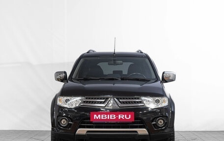 Mitsubishi Pajero Sport II рестайлинг, 2015 год, 2 699 000 рублей, 2 фотография