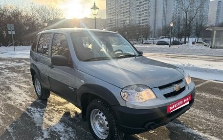 Chevrolet Niva I рестайлинг, 2014 год, 790 000 рублей, 4 фотография