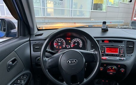 KIA Rio II, 2011 год, 597 000 рублей, 8 фотография