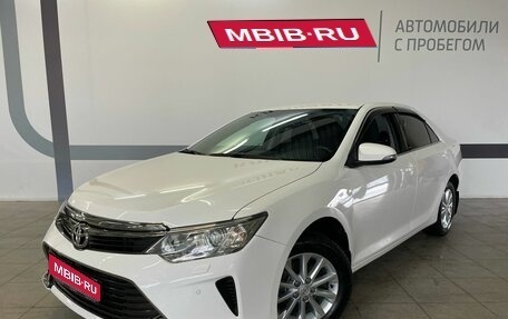 Toyota Camry, 2015 год, 2 200 000 рублей, 1 фотография