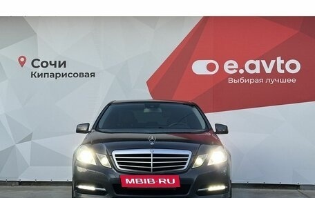 Mercedes-Benz E-Класс, 2011 год, 1 950 000 рублей, 2 фотография