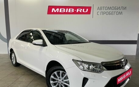 Toyota Camry, 2015 год, 2 200 000 рублей, 3 фотография