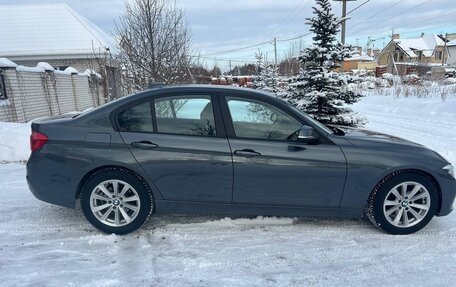 BMW 3 серия, 2017 год, 2 250 000 рублей, 3 фотография