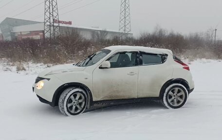 Nissan Juke II, 2012 год, 900 000 рублей, 7 фотография