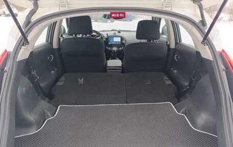 Nissan Juke II, 2012 год, 900 000 рублей, 17 фотография