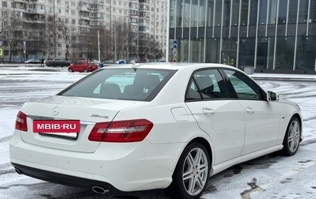 Mercedes-Benz E-Класс, 2011 год, 1 590 000 рублей, 5 фотография