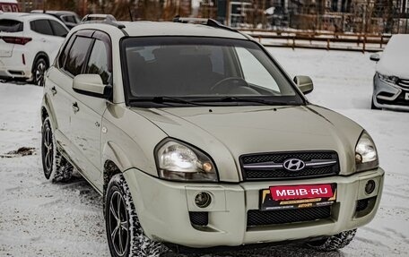 Hyundai Tucson III, 2005 год, 779 000 рублей, 2 фотография