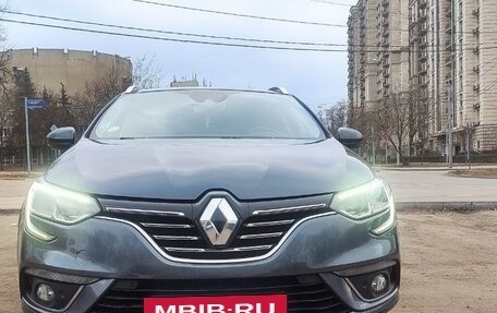 Renault Megane IV, 2019 год, 1 570 000 рублей, 2 фотография