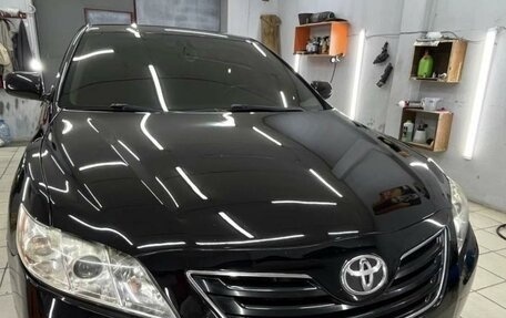 Toyota Camry, 2008 год, 1 150 000 рублей, 2 фотография